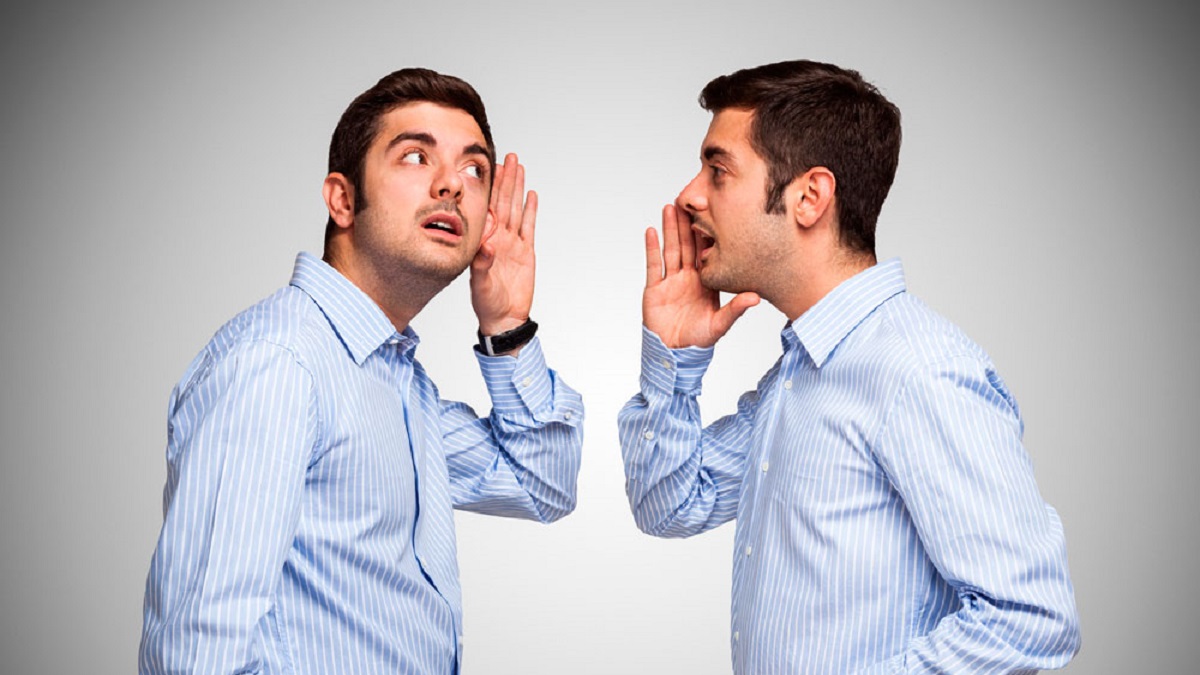 একা একা কথা বলেন, ভালো না খারাপ?