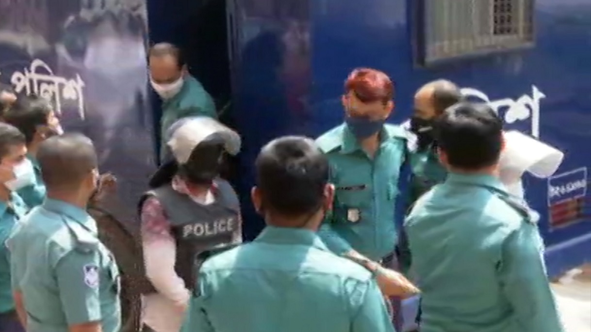 হোসেনি দালানে বোমা হামলা: আরমানের ১০ ও কবিরের ৭ বছরের কারাদণ্ড