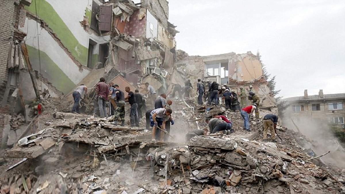 নতুন করে তাণ্ডব ইউক্রেনের আরও তিন শহরে