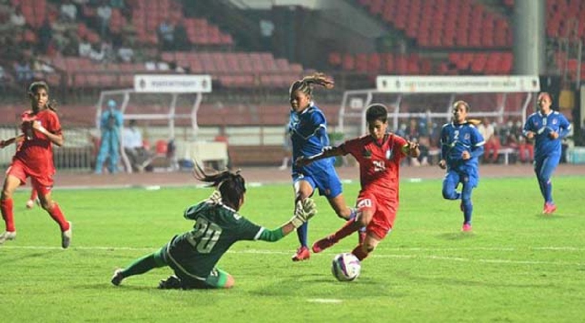 নেপালকে উড়িয়ে দিয়ে বাংলার নারীদের শুভসূচনা