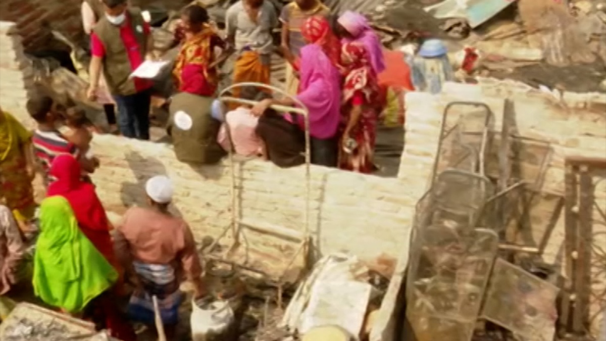 কেমন আছেন কল্যাণপুরের পোড়াবস্তির বাসিন্দারা?