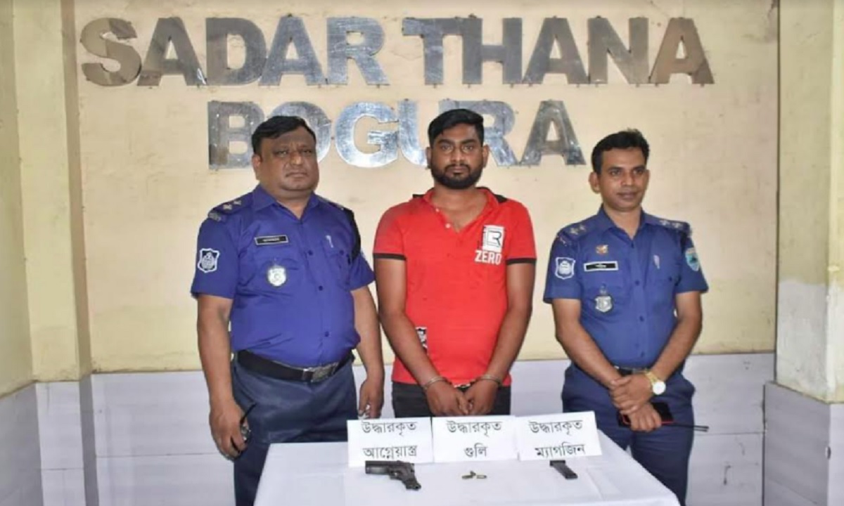 বগুড়ায় শীর্ষ সন্ত্রাসী ব্রাজিল গ্রেফতার