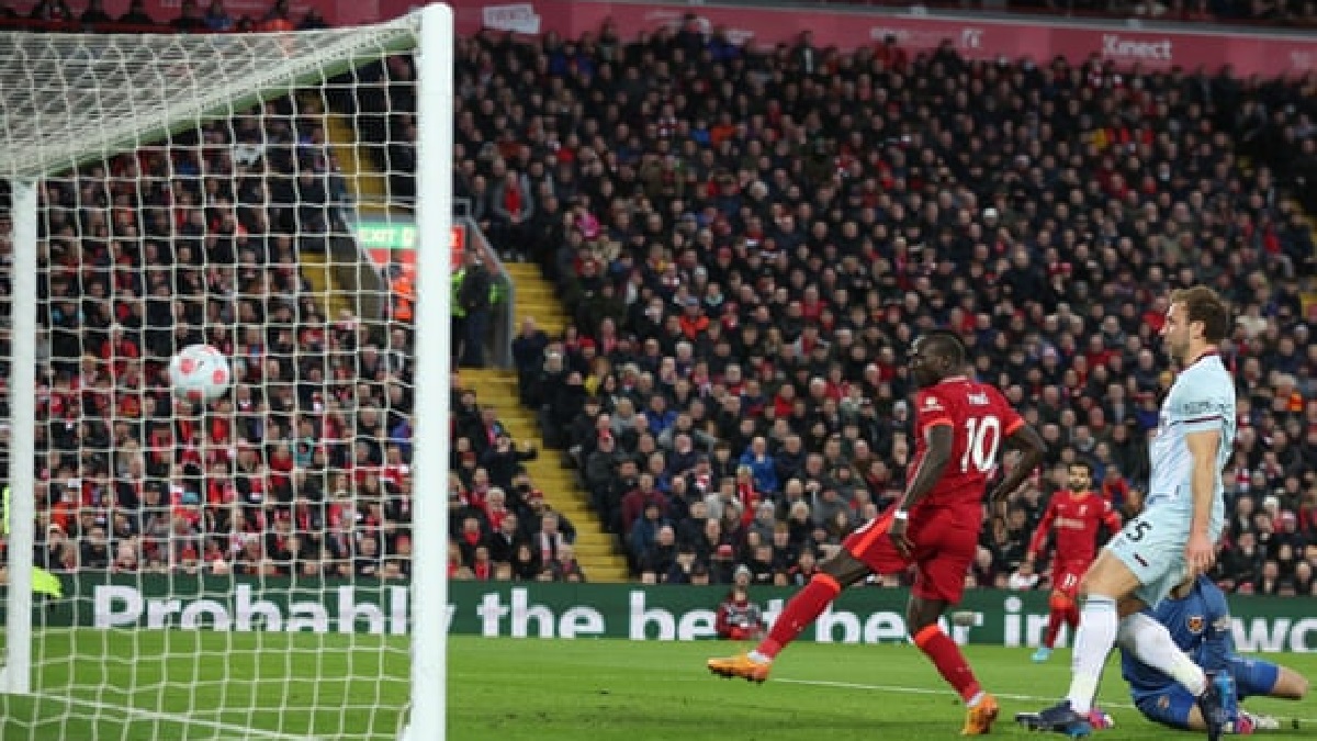 লিগে ছুটে চলছে লিভারপুলের জয়রথ