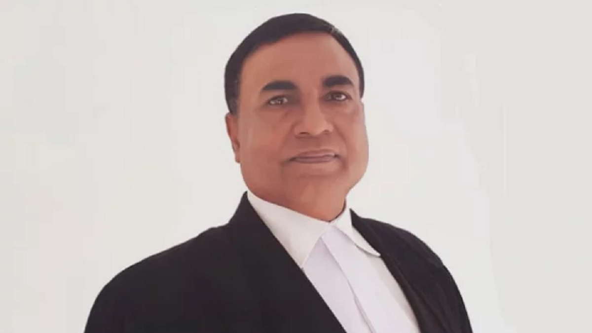 সিনিয়র আইনজীবী মোমতাজ উদ্দিনের বিরুদ্ধে ধর্ষণ মামলা