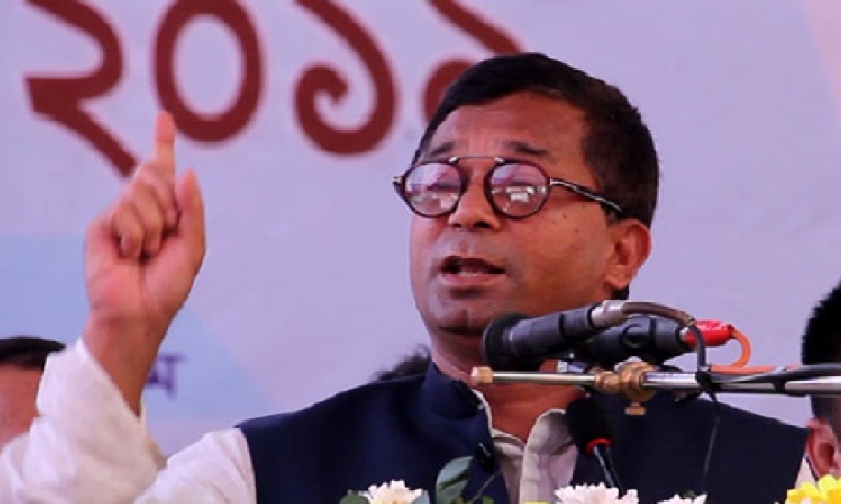 ‘বাঁধ নির্মাণে অনিয়ম হলে ছাড় দেয়া হবে না’