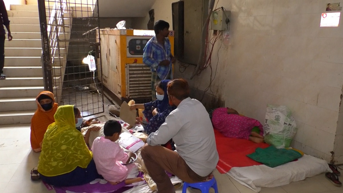 বরগুনায়ও ডায়রিয়ার প্রাদুর্ভাব, হাসপাতালে ধারণক্ষমতার কয়েকগুণ রোগী