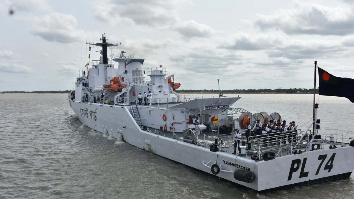 আন্তর্জাতিক মহড়ায় অংশ নিতে মোংলা বন্দর ত্যাগ করেছে কোস্টগার্ডের জাহাজ
