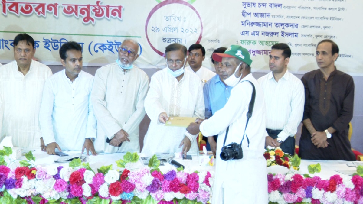 সাংবাদিকদের সুরক্ষার জন্য গণমাধ্যম আইনের পরিবর্তন ও পরিমার্জন করা হচ্ছে: তথ্যমন্ত্রী