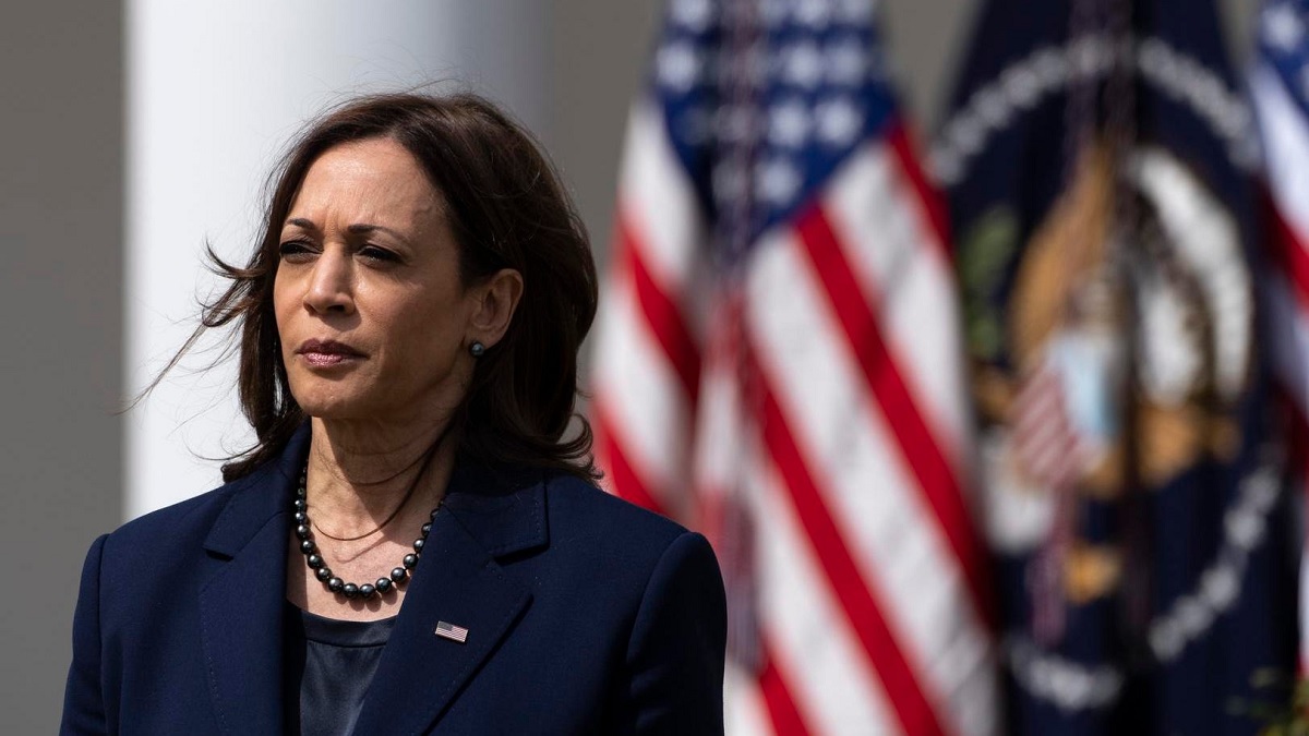 করোনায় আক্রান্ত কমলা হ্যারিস