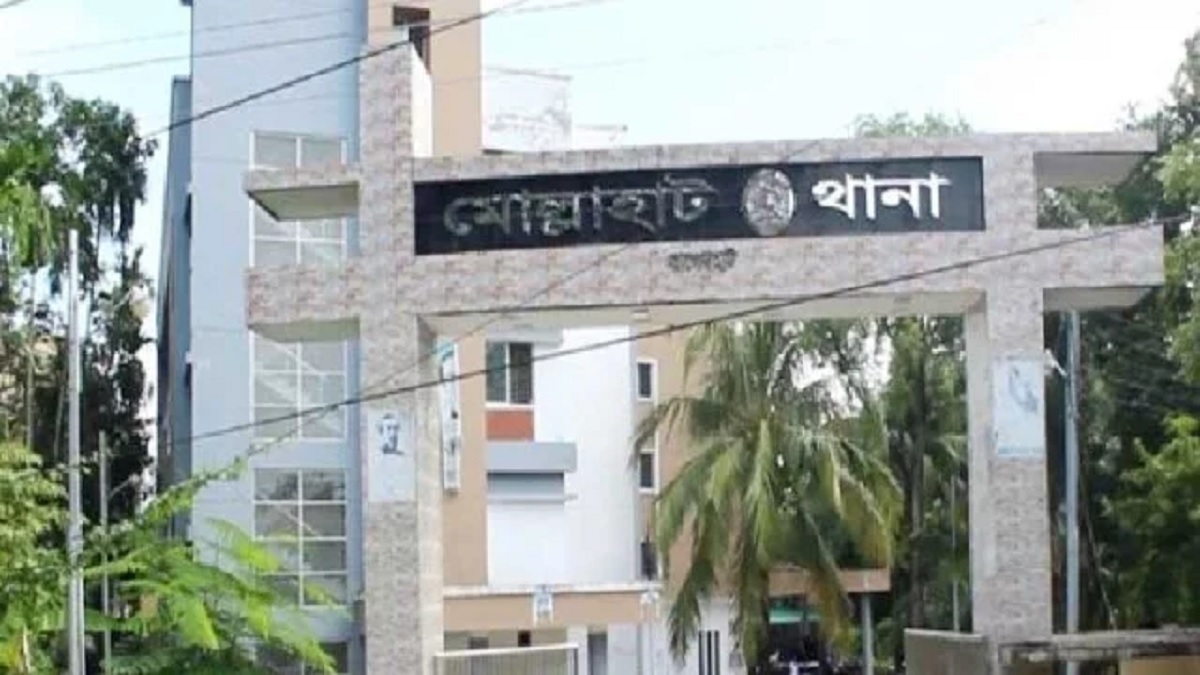 জমি নিয়ে বিরোধের জেরে চাচাতো ভাইকে কুপিয়ে হত্যা