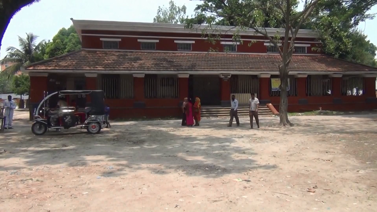 রংপুরে বিচারকের বিরুদ্ধে যৌতুকের জন্য নির্যাতনের অভিযোগে স্ত্রীর মামলা