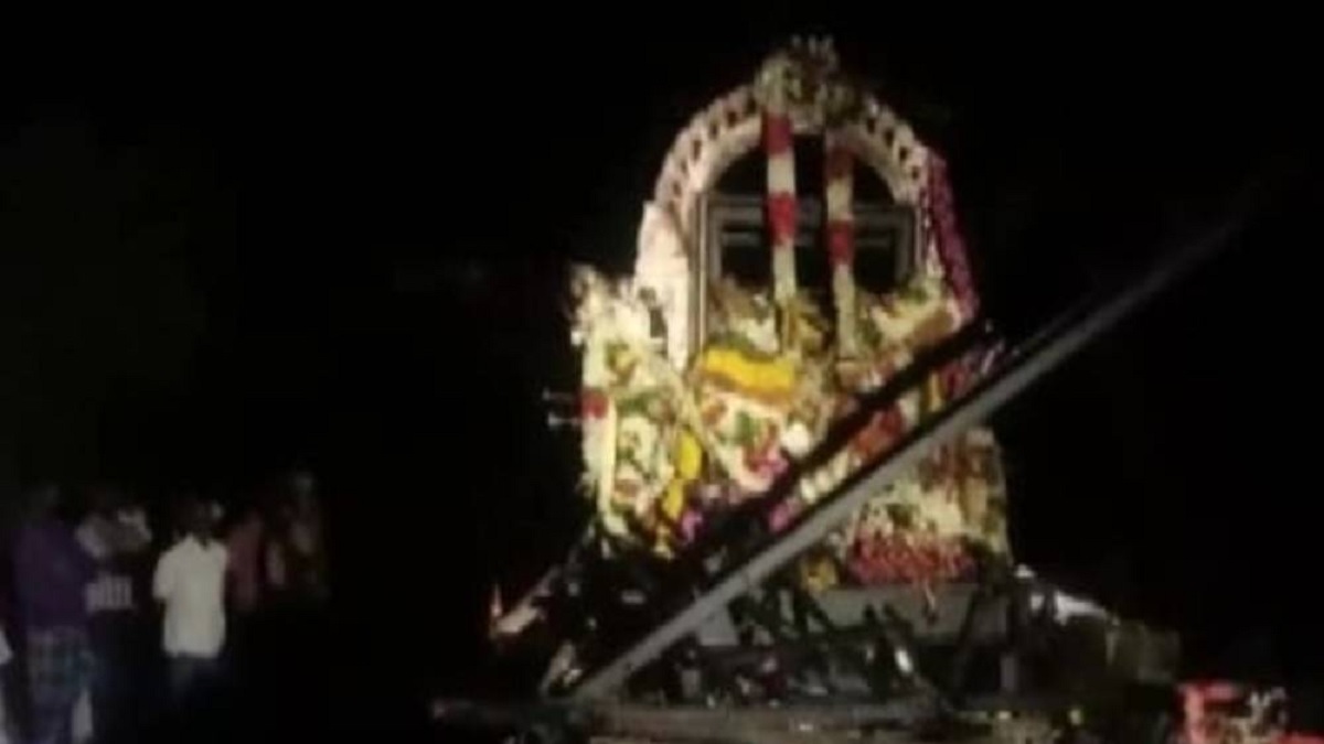 ভারতে রথযাত্রায় বিদ্যুৎস্পৃষ্ট হয়ে শিশুসহ নিহত ১১