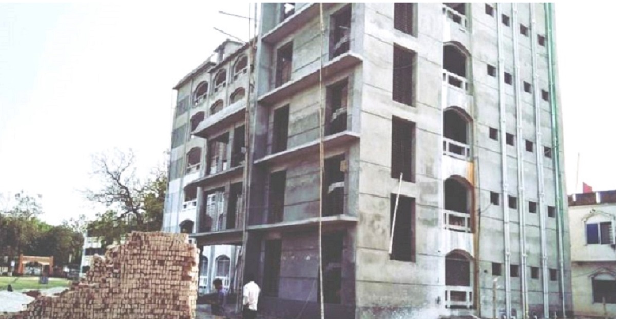 কোটচাঁদপুরে নির্মাণাধীন বহুতলভবন থেকে পড়ে শ্রমিকের মৃত্যু