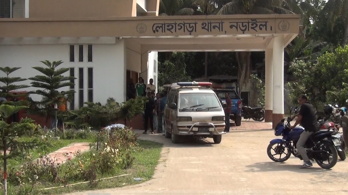 নড়াইলের শীর্ষ সন্ত্রাসী সোহেল খাঁকে কুপিয়ে হত্যা