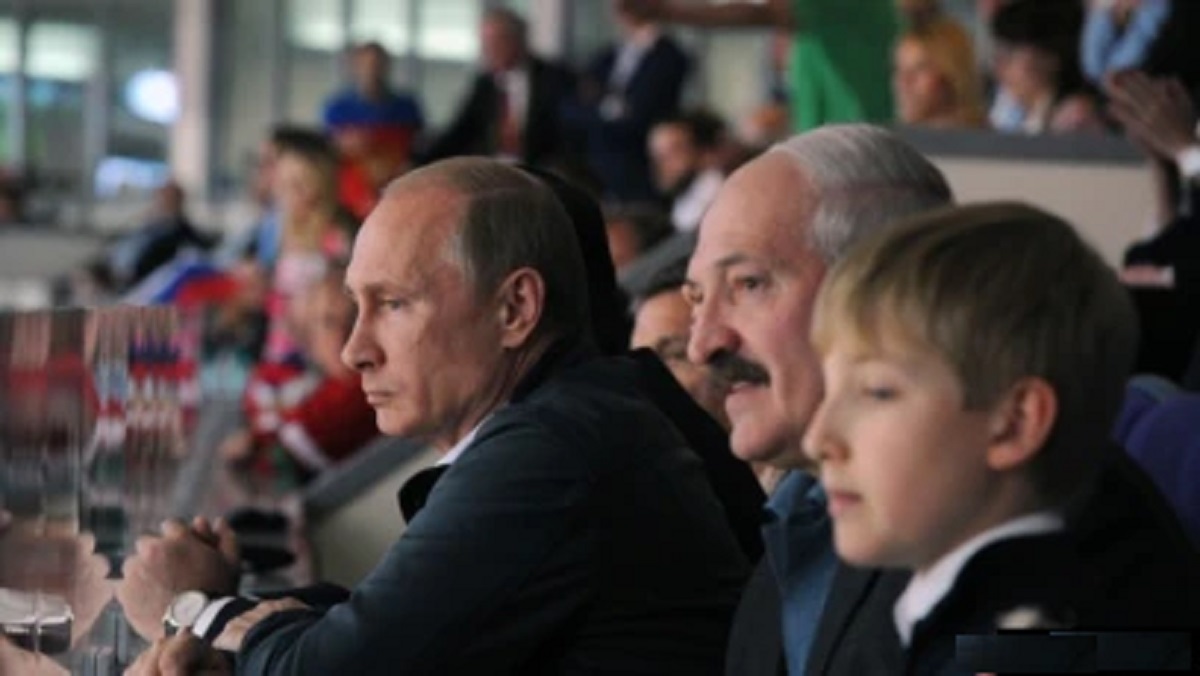 রাশিয়া থেকে সরিয়ে নেয়া হলো আইস হকি চ্যাম্পিয়নশিপ; বিচলিত নন পুতিন