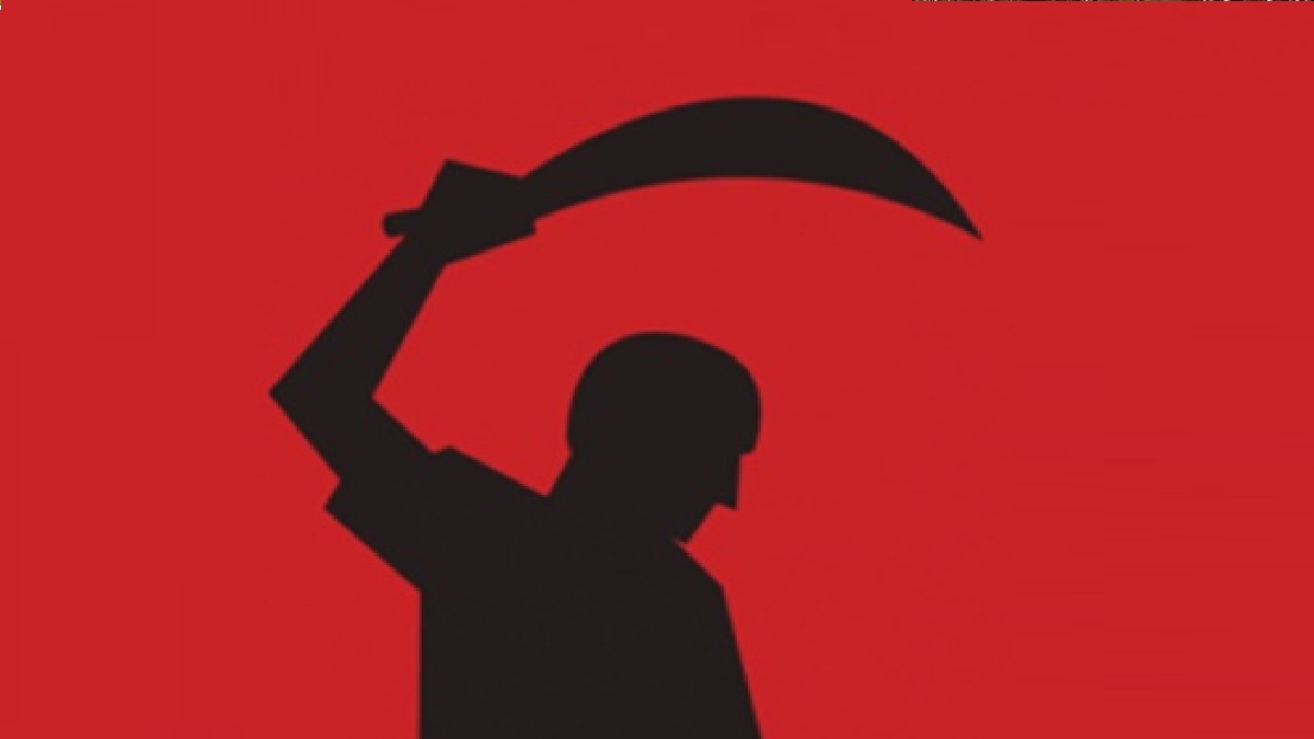 কুমিল্লায় তুচ্ছ ঘটনার জেরে চাচাতো ভাইকে কুপিয়ে খুন