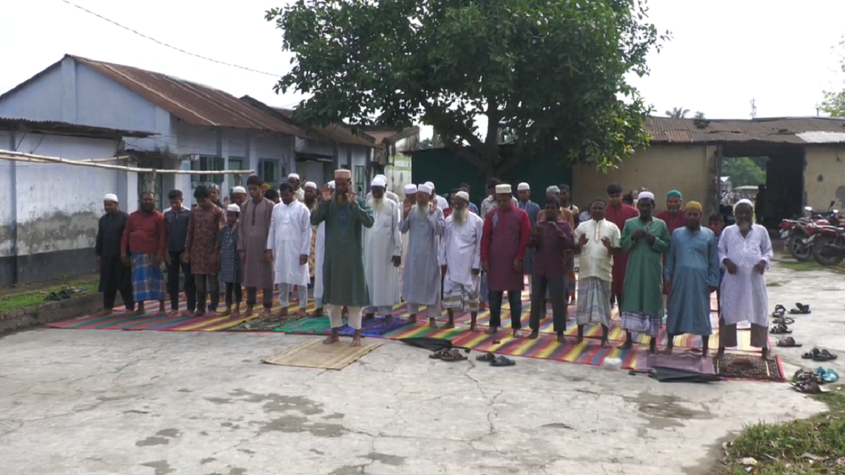 আজ ঈদ উদযাপিত হচ্ছে ঝিনাইদহেও