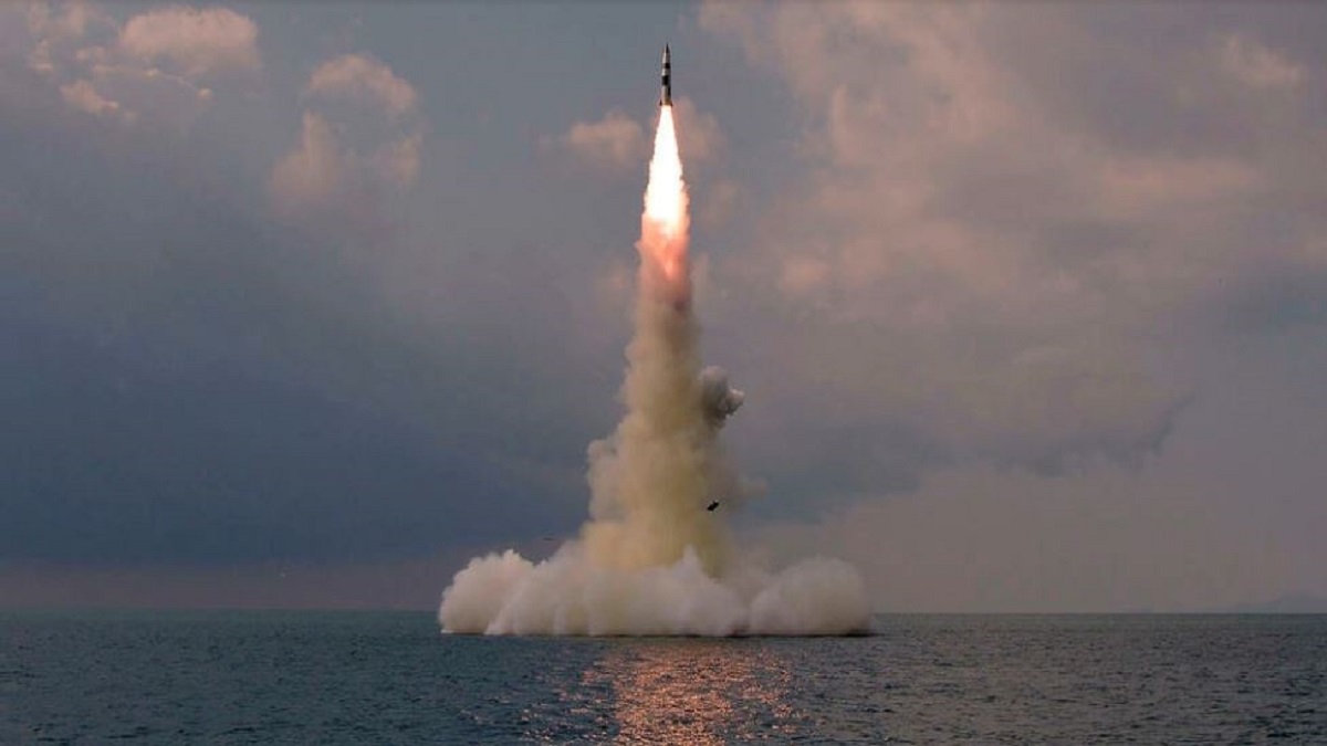 সপ্তাহের ব্যবধানে আবারও ব্যালিস্টিক ক্ষেপণাস্ত্র ছুড়লো উত্তর কোরিয়া