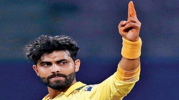 জাদেজাকে আইপিএল থেকে ছিটকে দিলো ইনজুরি