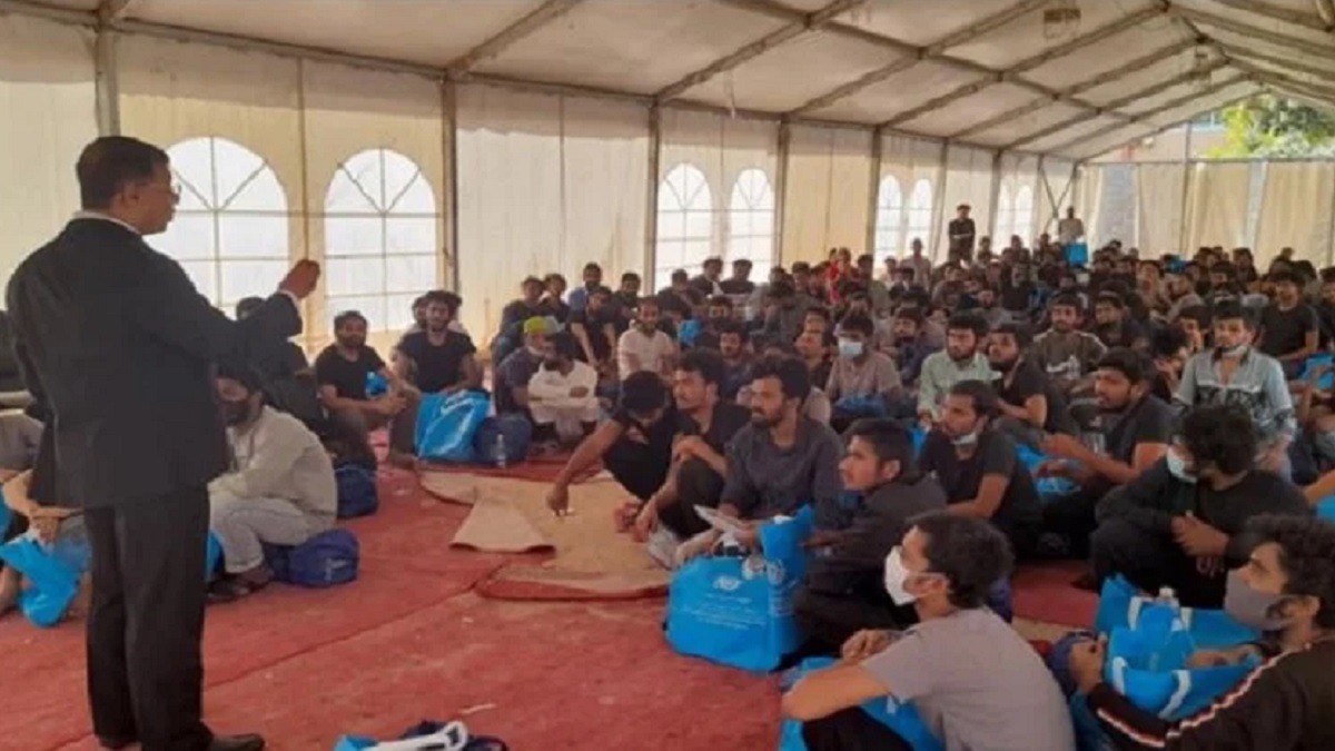 দেশে ফিরেছেন লিবিয়ায় আটকে পড়া আরও ১৬০ বাংলাদেশি