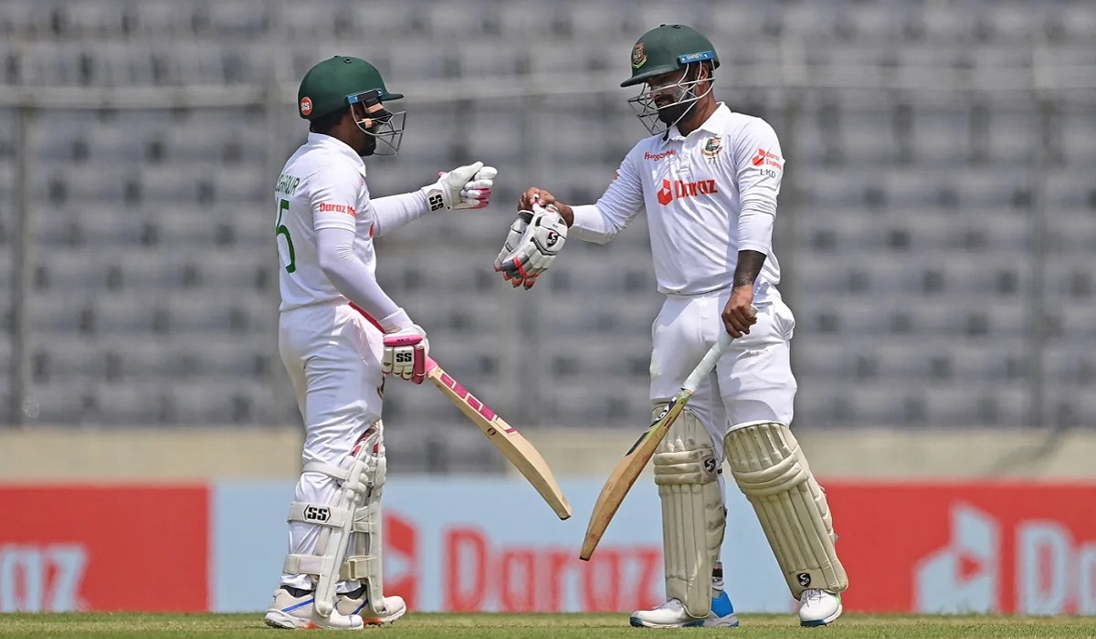 ধ্বংসস্তূপ থেকে দাঁড়িয়ে লিটন-মুশফিকের শতরান পেরোনো জুটি