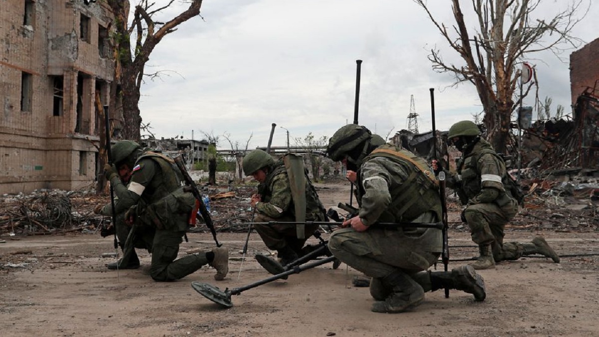 মারিওপোলে বিজয় আসলেও মাইন আতঙ্কে রাশিয়া