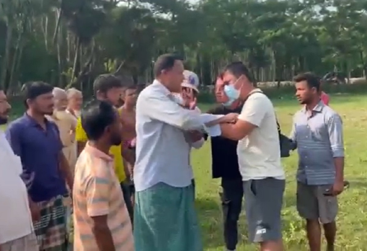 পিরোজপুরের বেড়িবাঁধ নির্মাণে বাধা, স্থানীয়দের হামলায় ৩ চীনা নাগরিকসহ আহত ৯