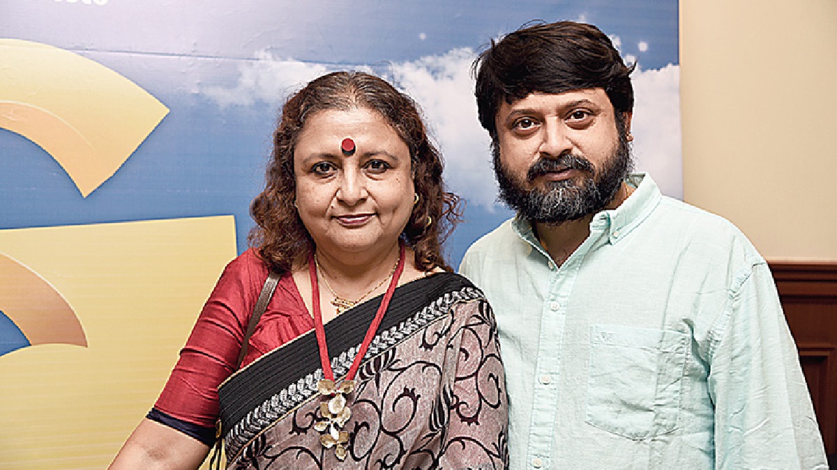 অভিনেতা শিবুকে তত সুযোগ দেয়নি টালিগঞ্জ, যা দেয়ার আমিই দিয়েছি: নন্দিতা রায়