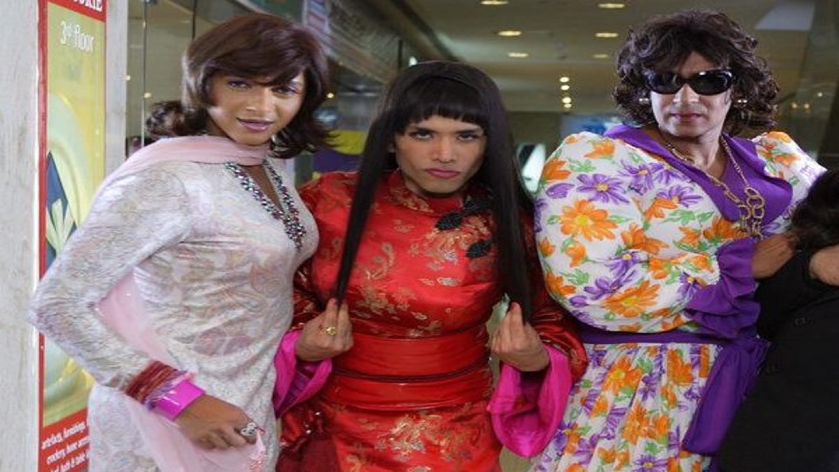 বড়পর্দায় নারী রূপে পুরুষ অভিনেতারা