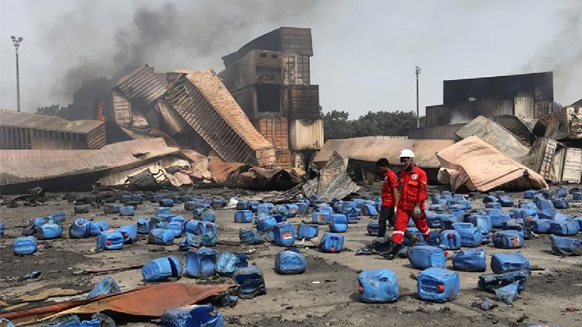 প্রথম ঘটনাস্থলে পৌঁছানো আরও এক ফায়ার ফাইটারের মৃত্যু