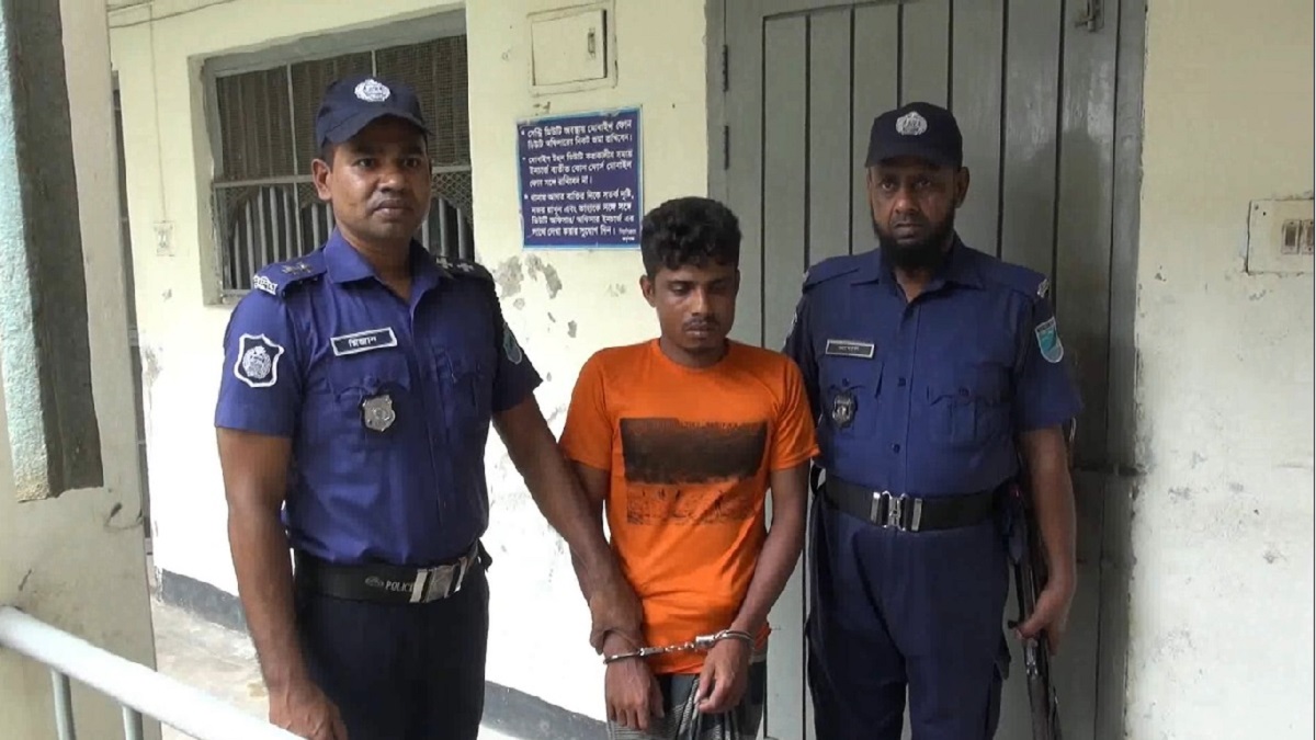 গাজীপুরে অটোচালককে গলা কেটে হত্যা, গ্রেফতার ২