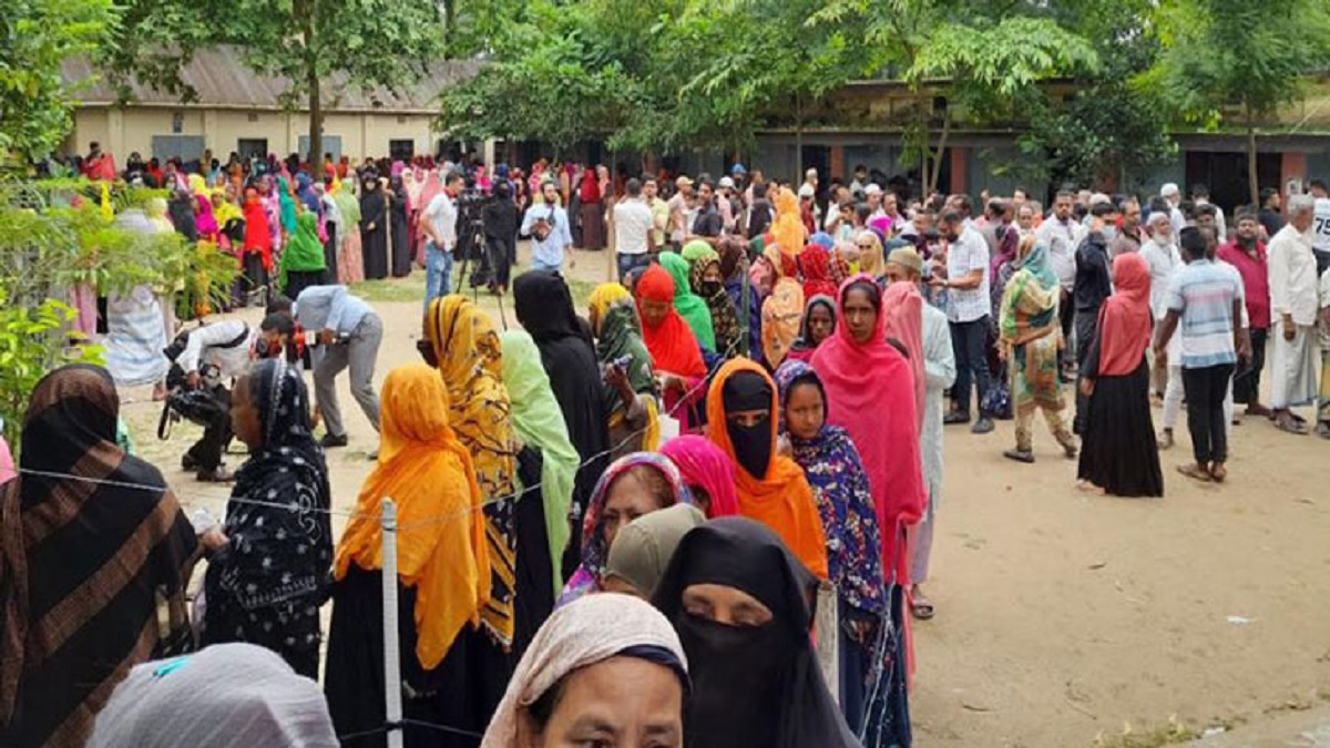 কুসিক নির্বাচনে ৫৩ কেন্দ্রের ফল প্রকাশ, এগিয়ে স্বতন্ত্র প্রার্থী সাক্কু