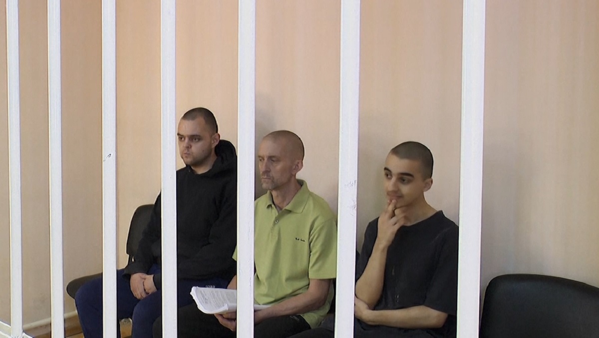 ইউক্রেনের পক্ষে লড়াই করা তিন ভাড়াটে যোদ্ধার মৃত্যুদণ্ড