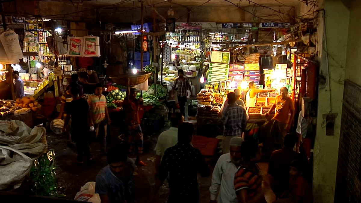 গ্যাসের দাম বৃদ্ধিতে দুশ্চিন্তায় সাধারণ মানুষ