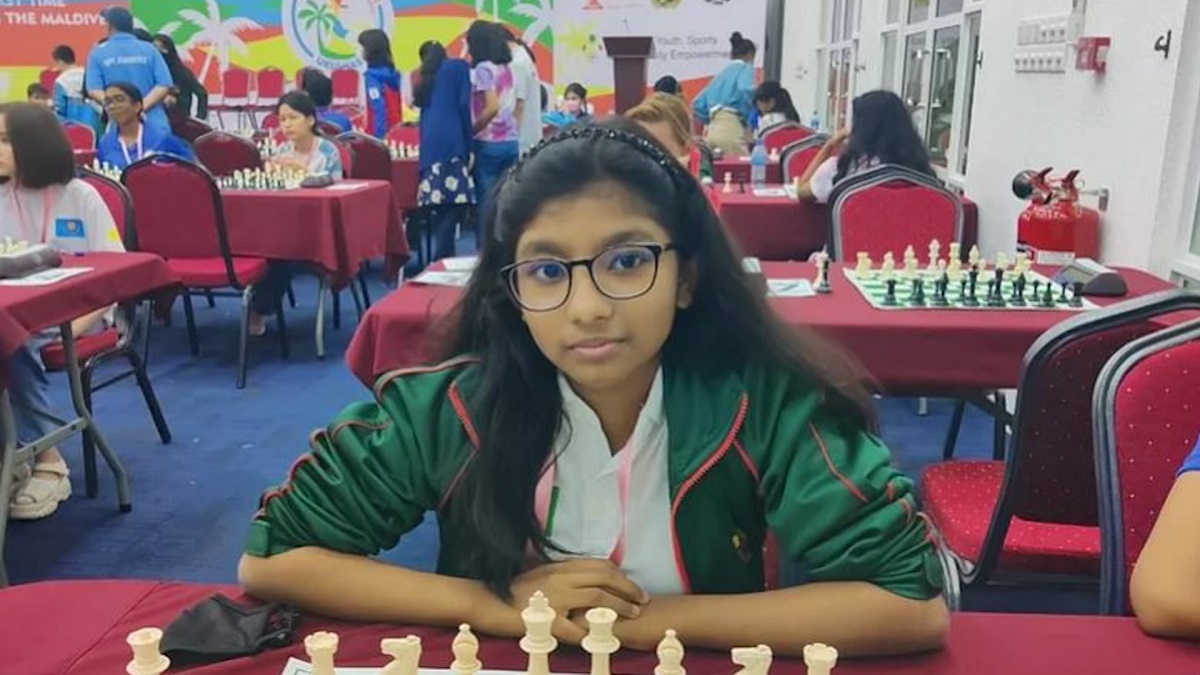 মালদ্বীপে গিয়ে স্বর্ণ জয় বাংলাদেশের চতুর্থ শ্রেণির ছাত্রীর