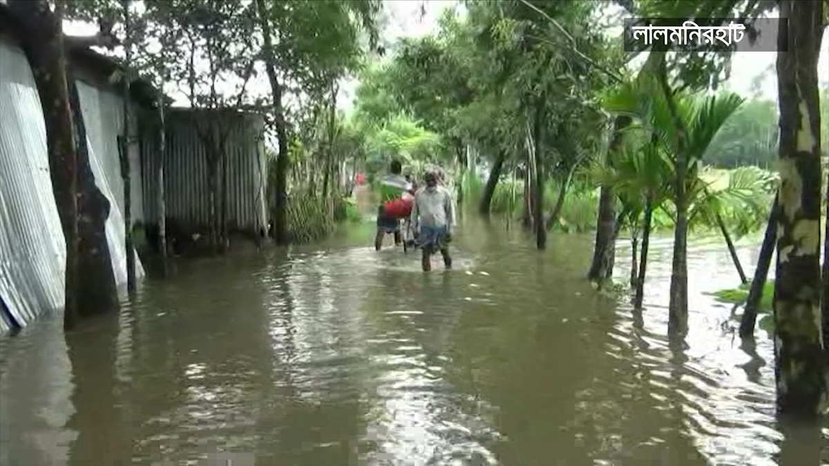 উত্তর-মধ্যাঞ্চলের নদ-নদীর পানি বৃদ্ধি অব্যাহত; ডুবছে নিচু এলাকা