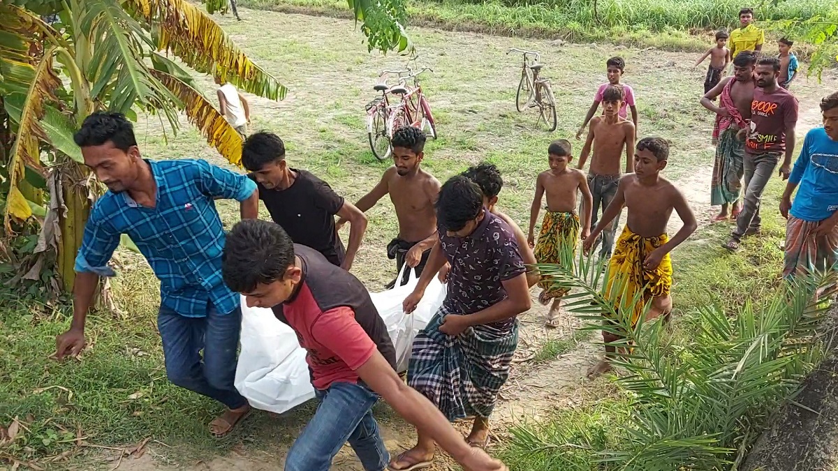 বিদেশ থেকে ফিরেই সুইসাইড নোট লিখে যুবকের আত্মহত্যা