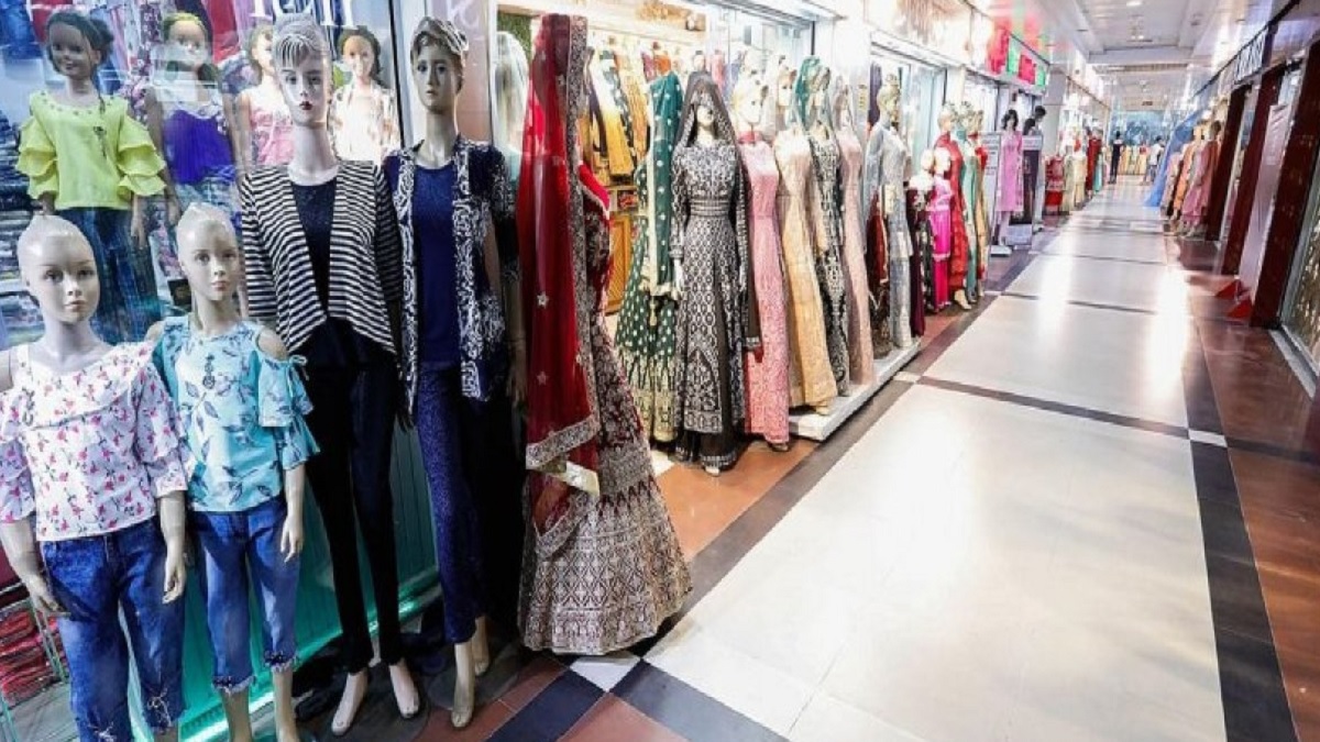 ১ থেকে ১০ জুলাই রাত দশটা পর্যন্ত খোলা থাকবে দোকানপাট