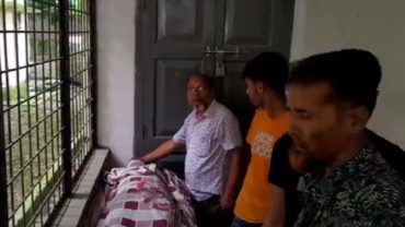 পাবনায় সড়ক দুর্ঘটনায় এক যুবক নিহত, আহত ২