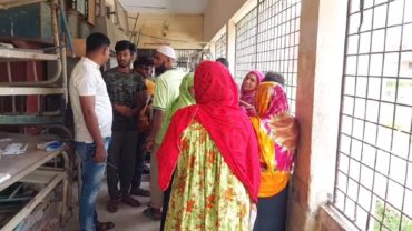 পাবনায় ইঞ্জিল চালিত ভটভটি উল্টে নিহত ১