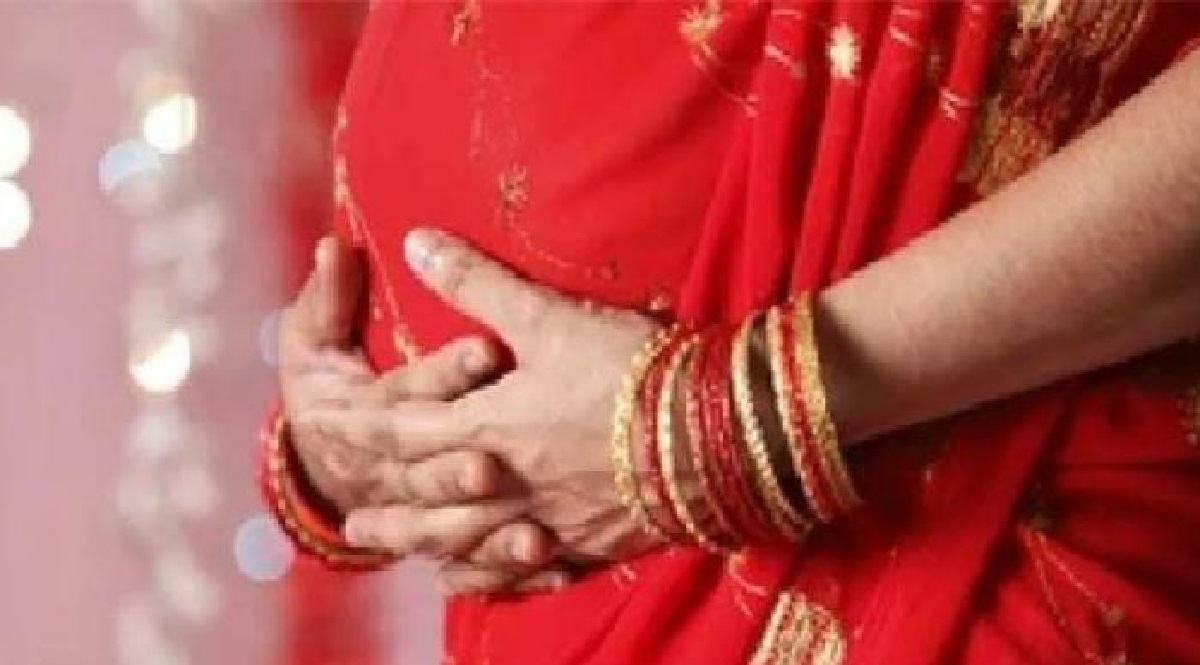 দেড় মাসের নববধূ চার মাসের গর্ভবতী, প্রতারণার মামলা স্বামীর