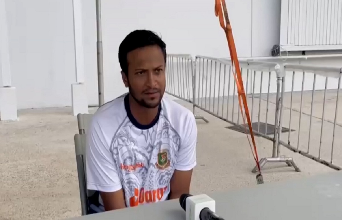 ‘ব্যাটারদের নিজের দায়িত্ব নিজেরই নিতে হবে, কেউ মুখে তুলে রান করে দিতে পারবে না’