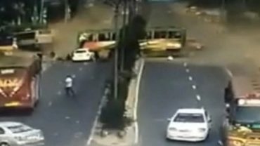 সাভারে সড়ক দুর্ঘটনা: আহত বৈজ্ঞানিক কর্মকর্তার মৃত্যু