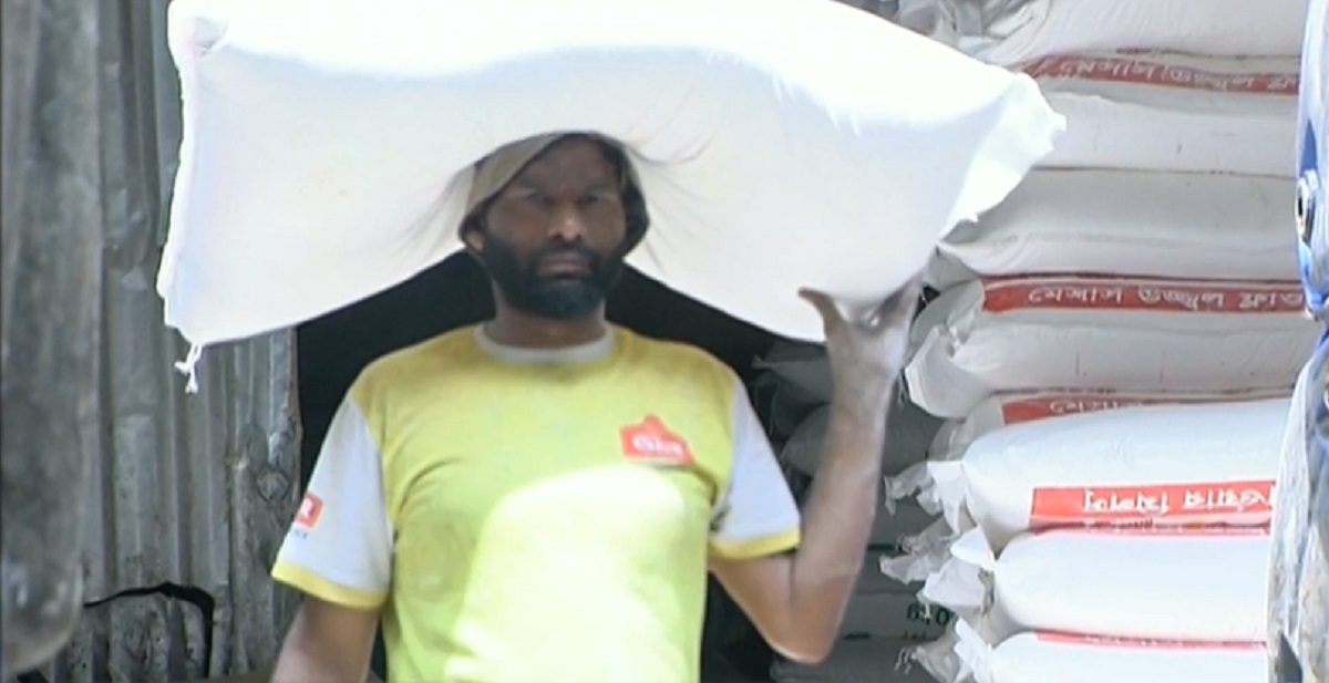 রুশ-ইউক্রেন চুক্তি: দেশে কমছে আটা-ময়দার দাম, সুখবর আসছে তেল-চালের দরেও