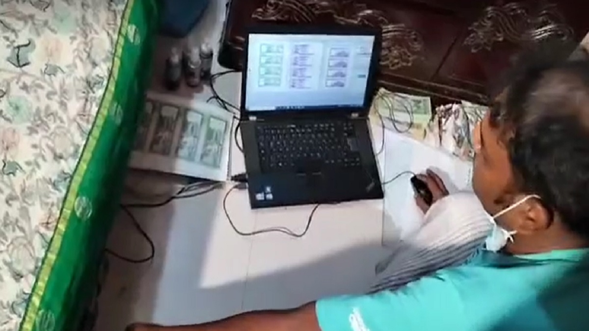 রাজধানীর মোহাম্মদপুরে জাল টাকা তৈরির কারখানায় অভিযান, গ্রেফতার ৪