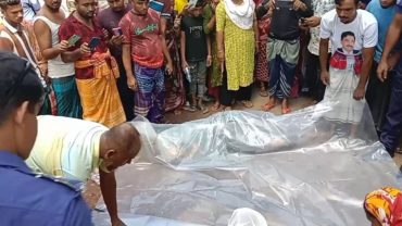 মাদারীপুরে ট্রাক চাপায় মা-মেয়ে নিহত