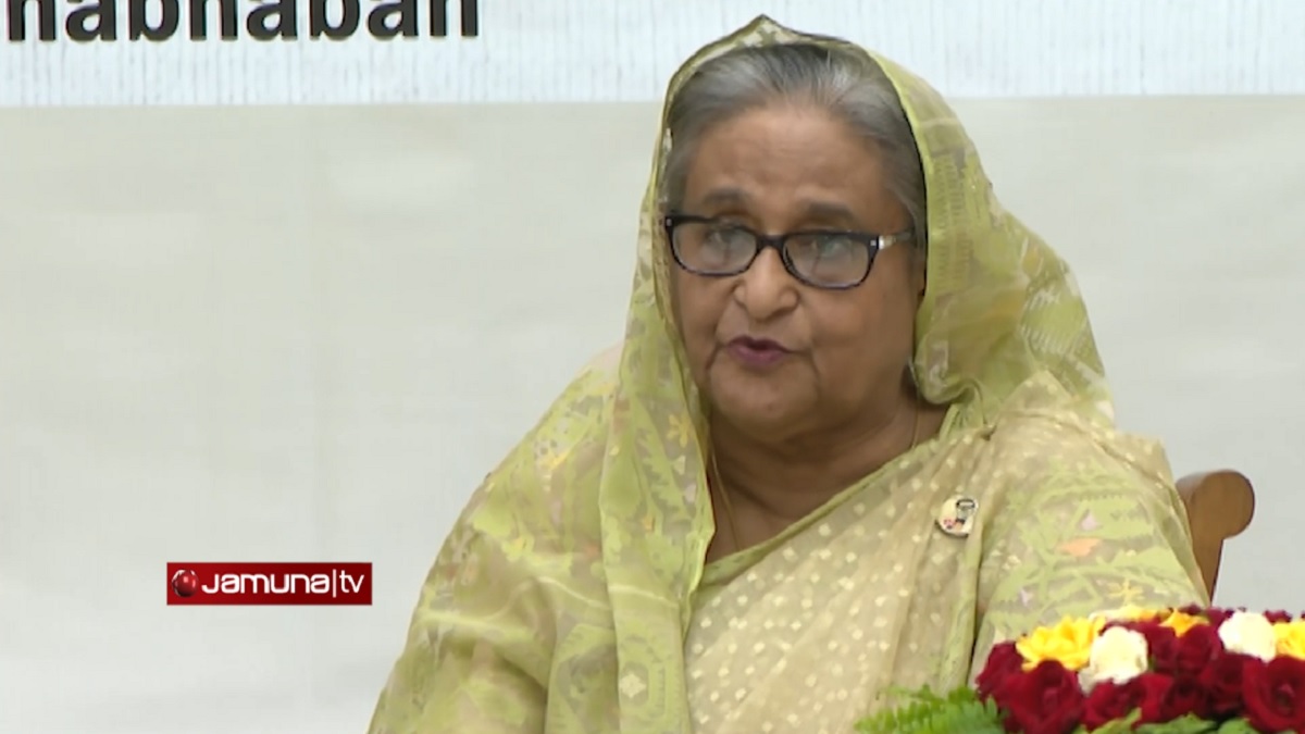 যুদ্ধের জেরে যুক্তরাষ্ট্রের নিষেধাজ্ঞার সমালোচনা প্রধানমন্ত্রীর