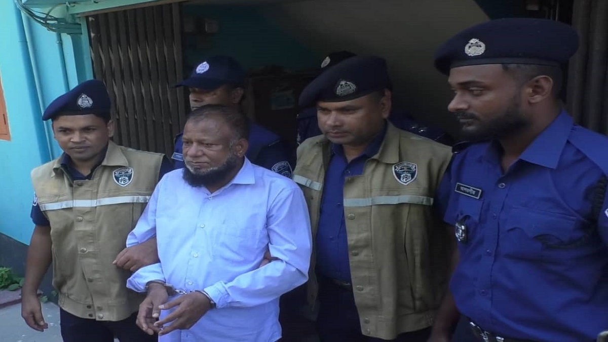 গাইবান্ধায় ভুল অ্যাকাউন্টে সোয়া তিন কোটি টাকা চলে যাওয়ার রহস্য উন্মোচন, গ্রেফতার ১