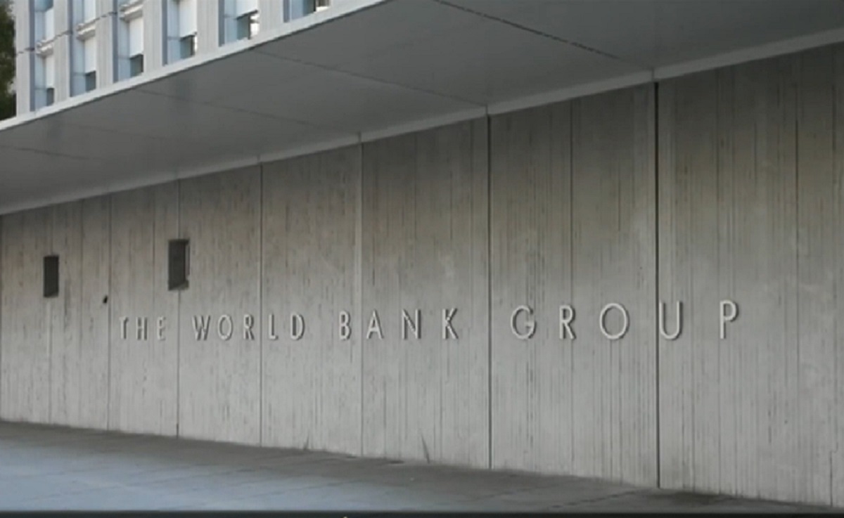 আইএমএফ’র পর বাংলাদেশকে বাজেট সহায়তা দিতে চায় বিশ্বব্যাংক ও এডিবি