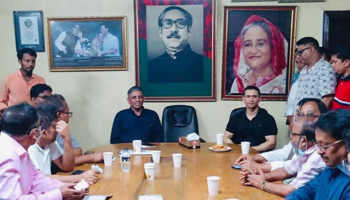 আওয়ামী লীগ সভানেত্রীর কার্যালয়ে সোহেল তাজ